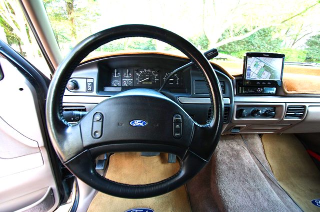アメ車・93年式フォードブロンコ・ハーツライジング
